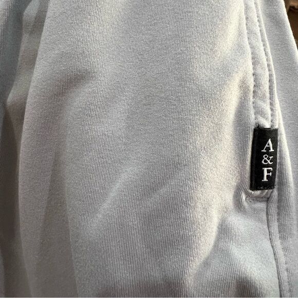 Abercrombie & Fitch Shorts - Picture 5 of 6